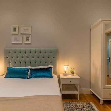 Appartamento Amplio Y Elegante En Casco Viejo Con Parking Bilbao Esterno foto