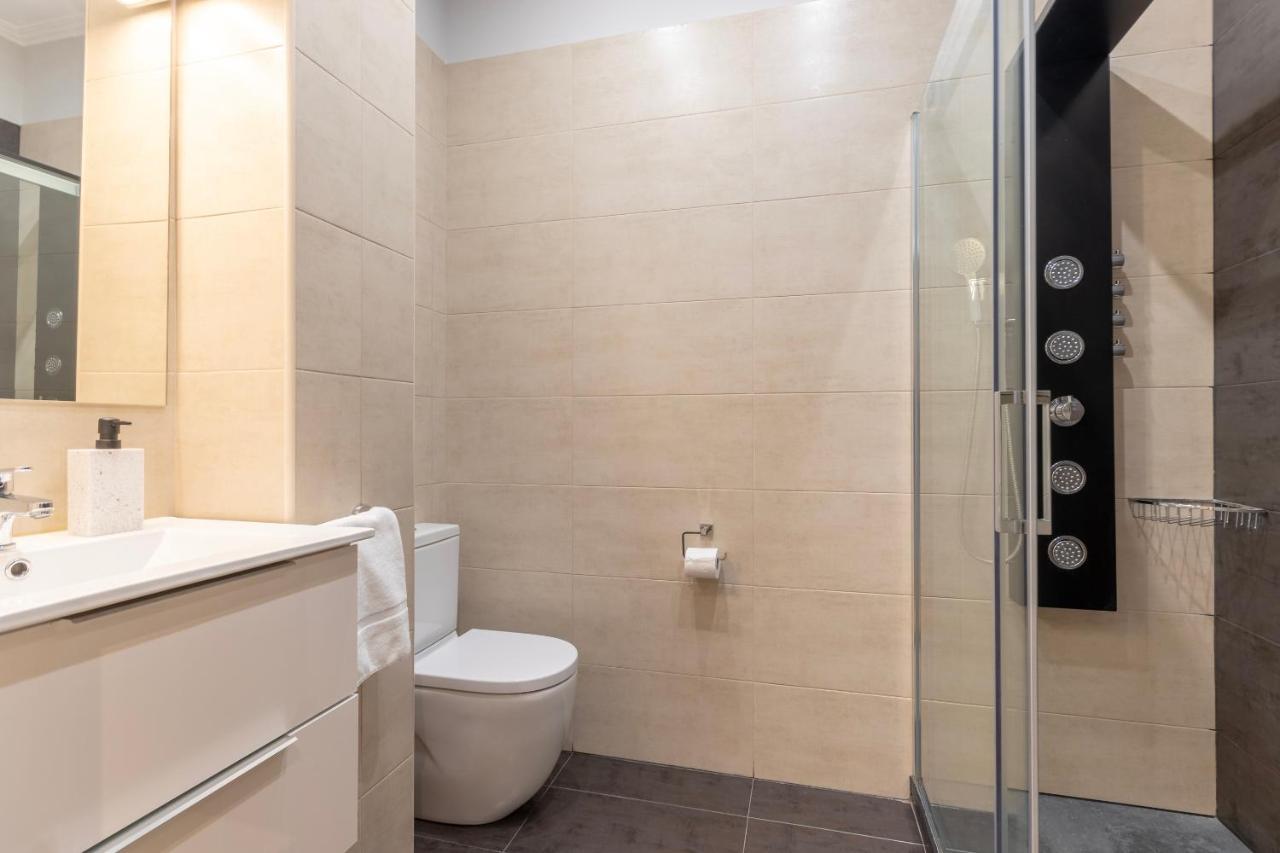Appartamento Amplio Y Elegante En Casco Viejo Con Parking Bilbao Esterno foto
