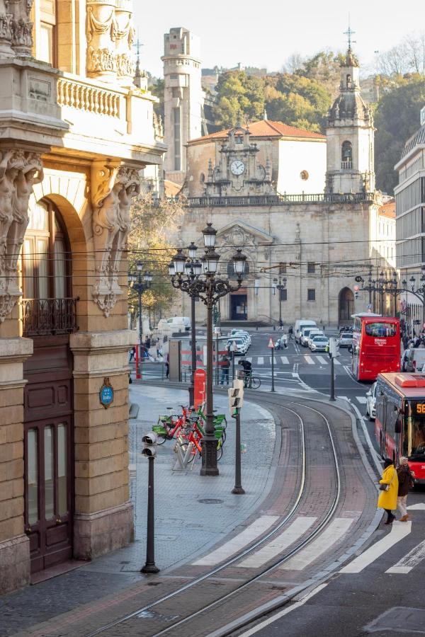 Appartamento Amplio Y Elegante En Casco Viejo Con Parking Bilbao Esterno foto