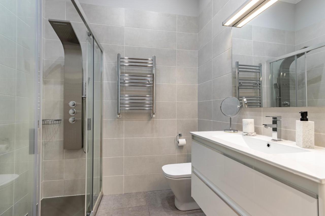 Appartamento Amplio Y Elegante En Casco Viejo Con Parking Bilbao Esterno foto